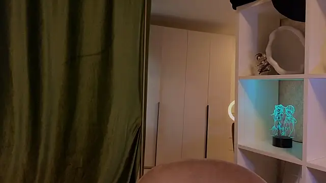 Snapshot of dark_honey_ chatting on 05-11-26, 04:04 dark honey online show from 05-11-26, 04:04