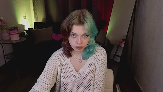 Snapshot of Clown_Princess chatting on 04-11-26, 11:09 Clown Princess online show from 04-11-26, 11:09