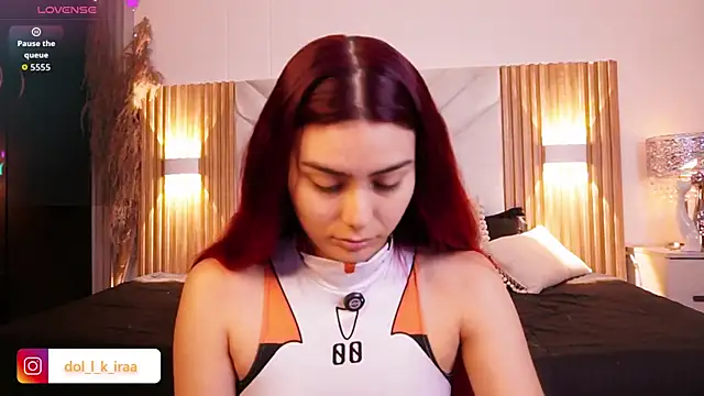 Snapshot of Doll_kira_ chatting on 05-27-26, 02:14 Doll kira online show from 05-27-26, 02:14