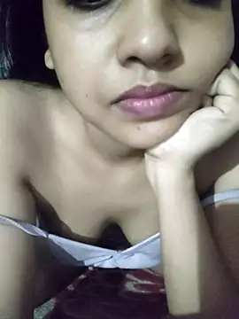 ALIZA FENDY online show from 07-27-26, 04:03