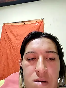 Snapshot of Greta_silber26 chatting on 04-15-26, 06:26 Greta silber26 online show from 04-15-26, 06:26