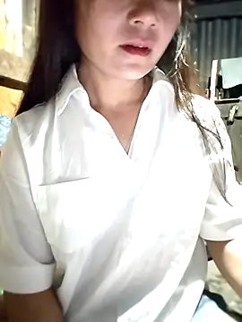 Snapshot of Cute-flowers chatting on 04-09-26, 01:27 Cute-flowers online show from 04-09-26, 01:27