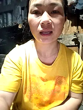 Snapshot of Cute-flowers chatting on 05-10-26, 01:27 Cute-flowers online show from 05-10-26, 01:27
