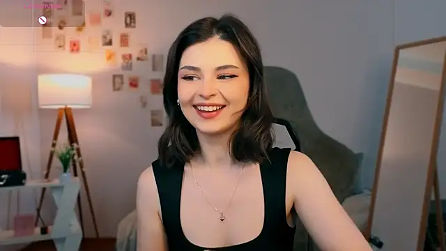 rebbekkakowalski online show from 06-12-26, 04:00
