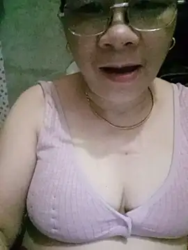 Snapshot of Funsexy1 chatting on 05-12-26, 08:17 Funsexy1 online show from 05-12-26, 08:17
