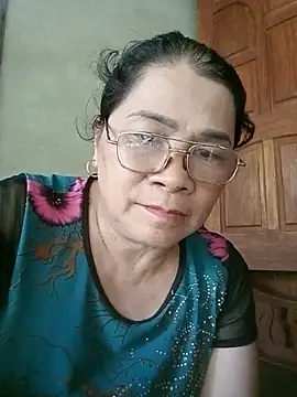 Snapshot of Funsexy1 chatting on 06-19-26, 10:19 Funsexy1 online show from 06-19-26, 10:19