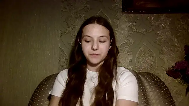  Yuni online show from 04-21-26, 04:34