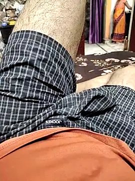 Snapshot of Shubhprit chatting on 04-13-26, 01:38 Shubhprit online show from 04-13-26, 01:38