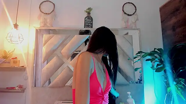 sofy bonnet1 online show from 05-23-26, 01:37