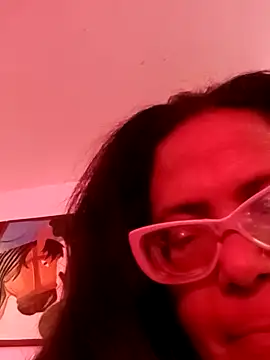 sexymomsn online show from 03-29-26, 01:11