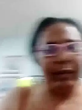 sexymomsn online show from 04-09-26, 12:21