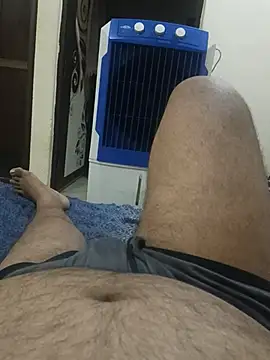 healthyguy175 online show from 07-18-26, 08:34