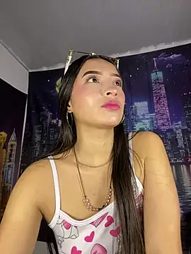 Itze Mua online show from 03-26-26, 03:12