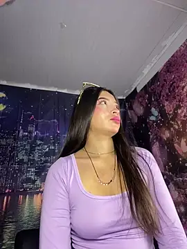 Itze Mua online show from 03-27-26, 10:04