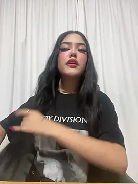 dollsweety19 online show from 06-26-26, 03:44