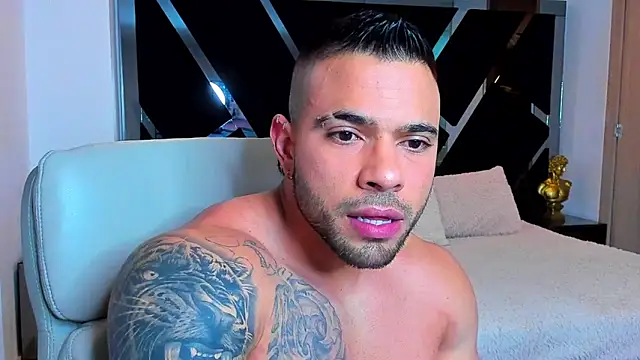 Raytorres online show from 04-12-26, 12:04
