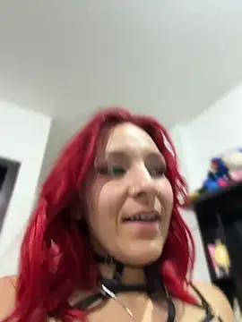 Amelie-RedHoney online show from 04-12-26, 05:23