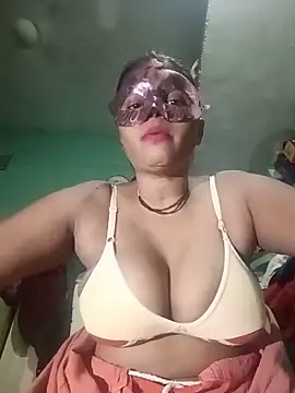 Snapshot of hotpussyxxx777 chatting on 06-19-26, 07:28 hotpussyxxx777 online show from 06-19-26, 07:28