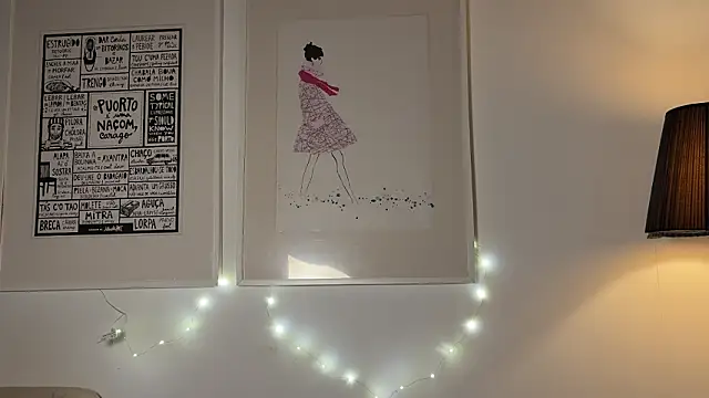 Snapshot of rossilaari chatting on 03-25-26, 03:18 rossilaari online show from 03-25-26, 03:18