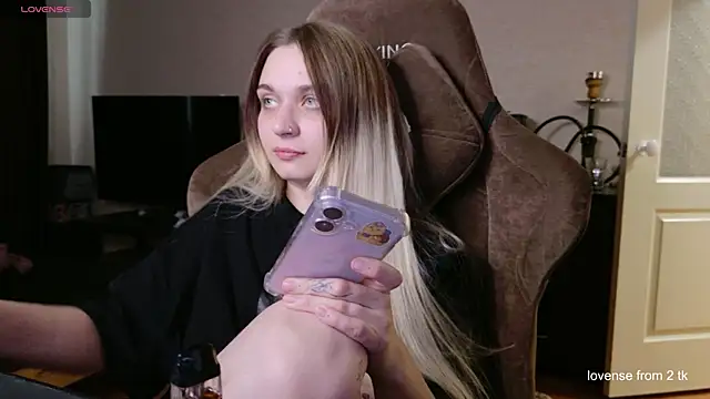 lucysussy online show from 08-03-26, 03:16