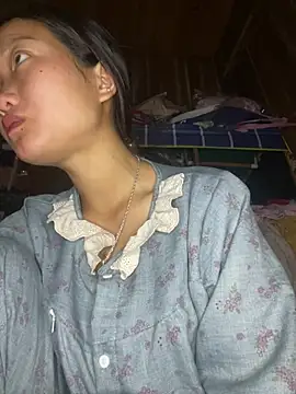 Jolinie online show from 04-26-26, 02:31