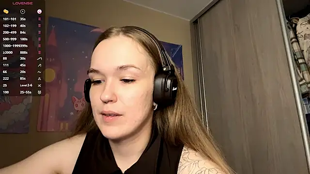 DenitaSpace online show from 05-09-26, 02:44