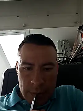 Snapshot of Meliods chatting on 03-24-26, 01:38 Meliods online show from 03-24-26, 01:38