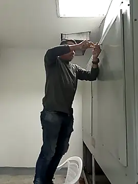 Snapshot of Meliods chatting on 04-05-26, 01:52 Meliods online show from 04-05-26, 01:52