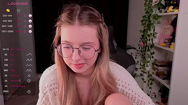 aviaveavii online show from 05-13-26, 05:32