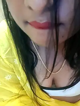 Snapshot of Ramya_456 chatting on 04-18-26, 06:28 Ramya 456 online show from 04-18-26, 06:28