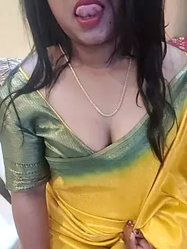 Snapshot of Ramya_456 chatting on 04-25-26, 03:31 Ramya 456 online show from 04-25-26, 03:31