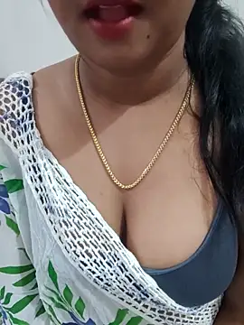 Snapshot of Ramya_456 chatting on 04-30-26, 07:14 Ramya 456 online show from 04-30-26, 07:14