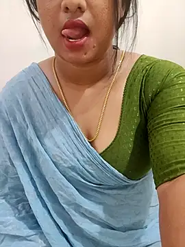 Snapshot of Ramya_456 chatting on 05-10-26, 03:01 Ramya 456 online show from 05-10-26, 03:01