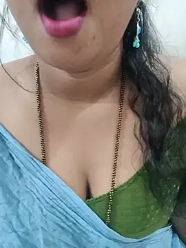 Snapshot of Ramya_456 chatting on 06-27-26, 05:56 Ramya 456 online show from 06-27-26, 05:56