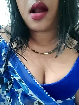 Snapshot of Ramya_456 chatting on 08-07-26, 06:26 Ramya 456 online show from 08-07-26, 06:26