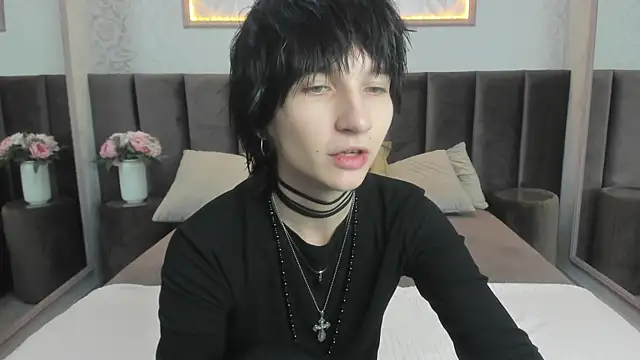 AdonBev online show from 06-18-26, 05:30