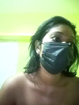 Snapshot of bannerjeesneha20 chatting on 04-13-26, 07:19 bannerjeesneha20 online show from 04-13-26, 07:19