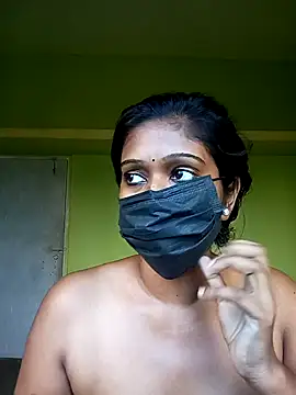 Snapshot of bannerjeesneha20 chatting on 04-15-26, 08:21 bannerjeesneha20 online show from 04-15-26, 08:21