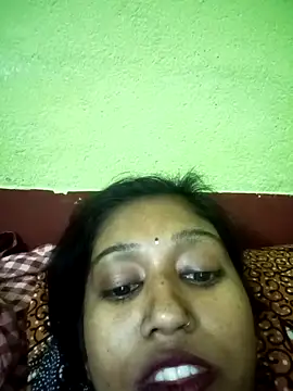 Snapshot of bannerjeesneha20 chatting on 04-26-26, 12:58 bannerjeesneha20 online show from 04-26-26, 12:58