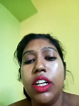 Snapshot of bannerjeesneha20 chatting on 05-06-26, 02:19 bannerjeesneha20 online show from 05-06-26, 02:19