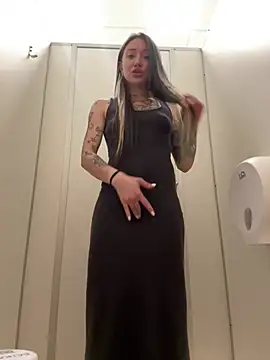 Snapshot of SaintSquirt chatting on 06-06-26, 03:50 SaintSquirt online show from 06-06-26, 03:50