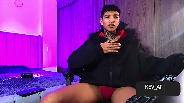 im Usuga online show from 05-02-26, 02:27