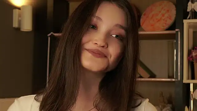 GussieGoold online show from 04-05-26, 12:02