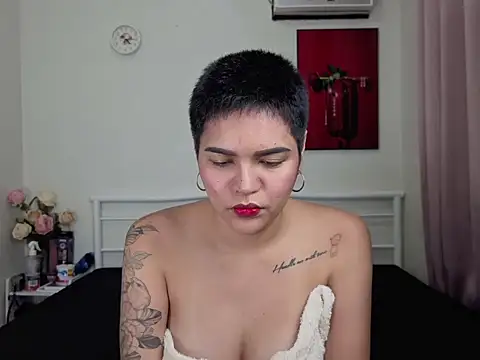 monicaconde online show from 05-21-26, 08:21