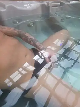 Cutecamboy4you online show from 04-12-26, 01:49