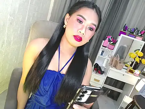 Snapshot of Yourgorgeousmarge chatting on 07-27-26, 02:40 Yourgorgeousmarge online show from 07-27-26, 02:40