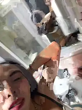 Snapshot of Jeweljozon chatting on 03-25-26, 05:41 Jeweljozon online show from 03-25-26, 05:41