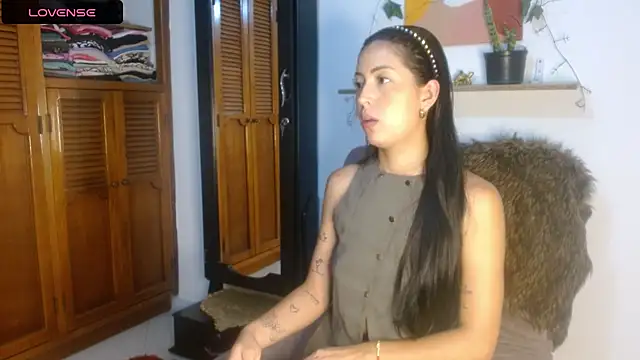 Snapshot of ivanna_dl chatting on 05-29-26, 01:14 ivanna dl online show from 05-29-26, 01:14