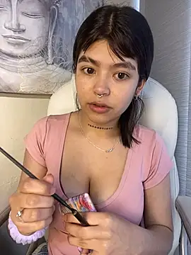 Snapshot of Violetaa_pink18 chatting on 04-29-26, 03:05 Violetaa pink18 online show from 04-29-26, 03:05