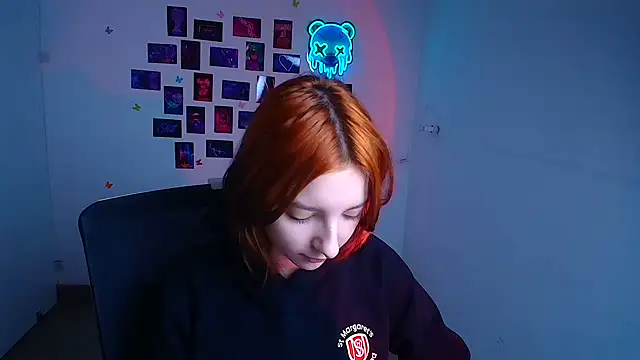 Butterfly Milly online show from 04-11-26, 06:29